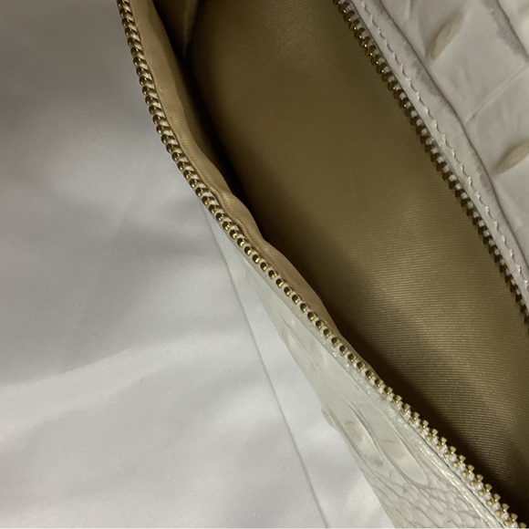 Sold! Authentic Brahmin bag with matching wallet - Picture 11 of 14